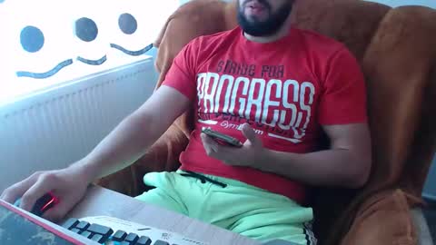 Snapshot of strongcoffee10 chatting on October 7, 12:01 pm StrongCoffee online show from October 7, 12:01 pm