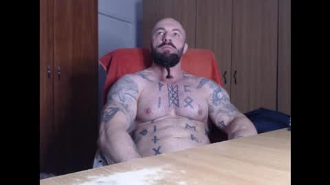 Snapshot of strongivan chatting on September 26, 4:20 am StrongIvan online show from September 26, 4:20 am