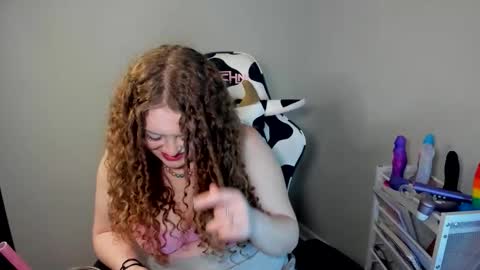 Strwbby online show from January 14, 5:48 am