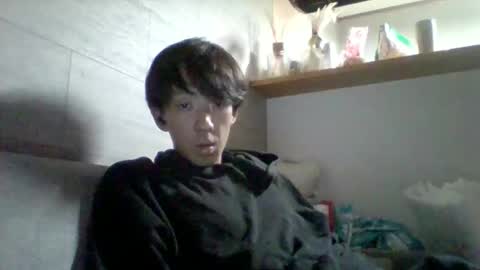 Asian boy online show from October 26, 6:40 pm