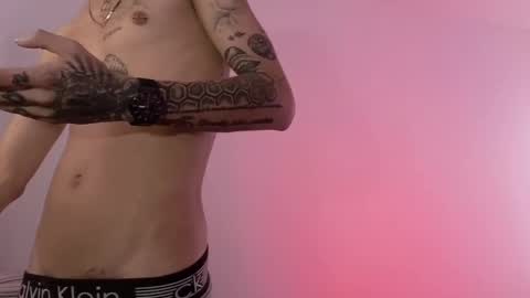 stuart_boy_ online show from September 11, 9:27 pm