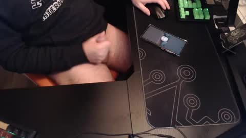 stud69861714 online show from December 29, 6:56 am