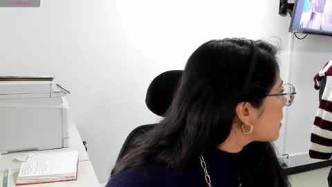 studcb_ online show from November 13, 5:15 pm