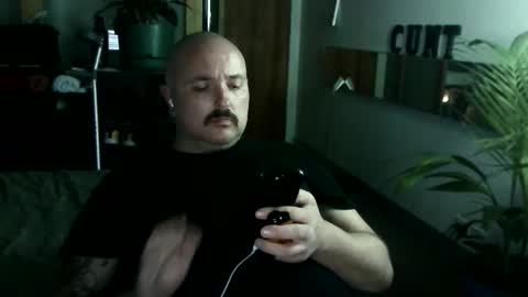 studley_1987 online show from November 21, 3:21 pm