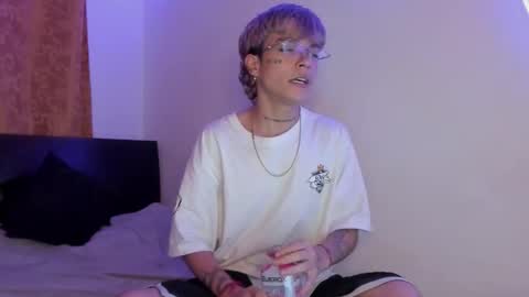 nico online show from March 24, 7:31 pm