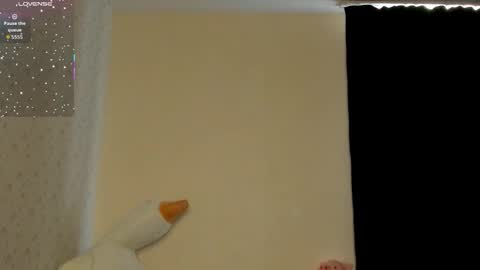 Chloe online show from March 29, 12:40 pm