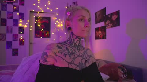 succubus_66 online show from January 14, 4:39 pm