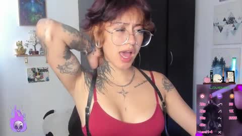 Alexy online show from April 2, 3:19 pm