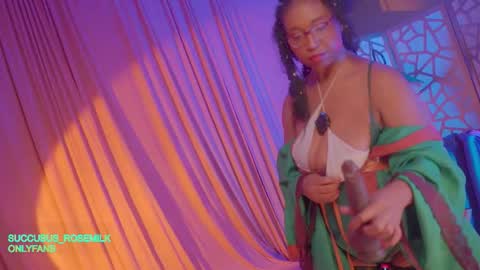 Succubus RoseMilk online show from February 2, 12:41 am