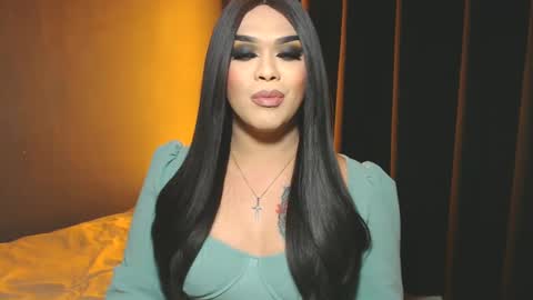 JADE ELYSE online show from January 10, 5:13 pm