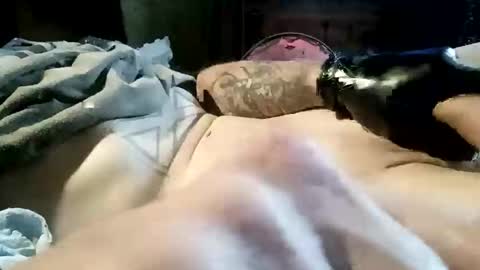 suckmy94me online show from March 3, 7:54 pm