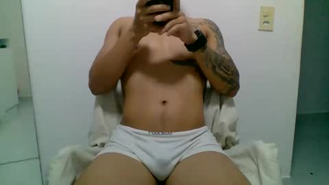 suetsemsay online show from December 5, 3:06 am