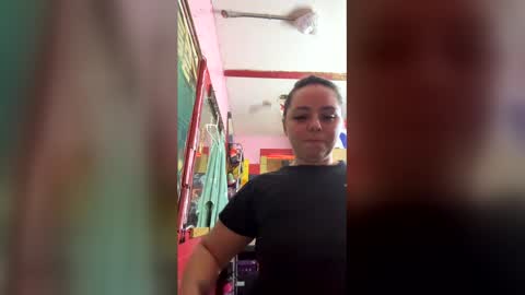 sugaacakee online show from May 1, 5:51 pm