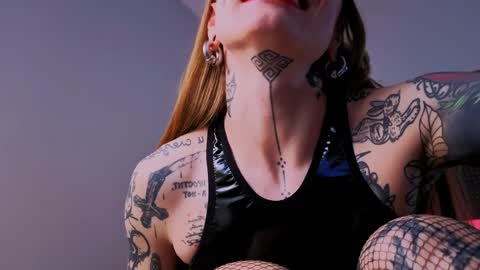 sugarsoot online show from April 12, 7:45 am