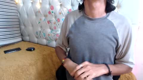 Snapshot of suggabrown_ chatting on February 27, 1:28 pm suggabrown_ online show from February 27, 1:28 pm