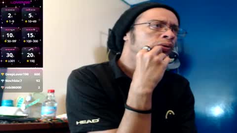 suggabrown_ online show from July 18, 1:13 pm
