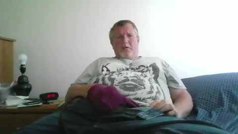 sully201842 online show from June 28, 2:46 pm