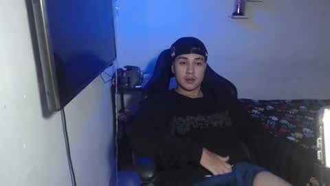 sully50126 online show from October 9, 5:24 am