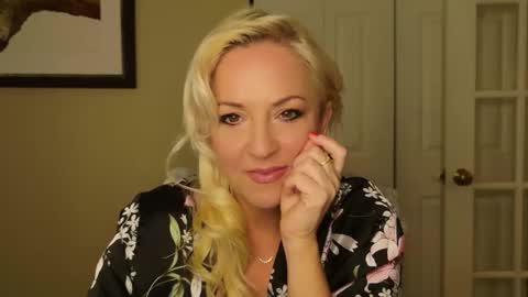 Amber online show from February 25, 12:47 am