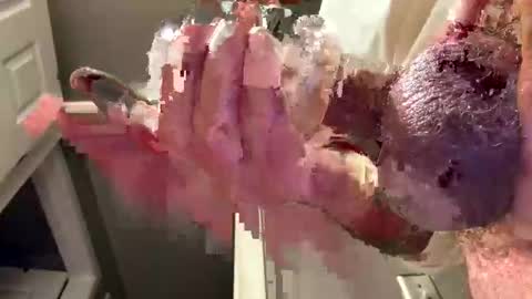 summerpoolman online show from April 22, 10:11 am