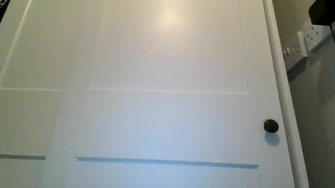 Snapshot of summerxjay chatting on February 19, 11:46 pm Summer online show from February 19, 11:46 pm