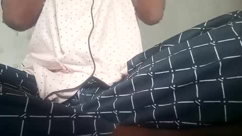 sunali_jain03 online show from April 9, 10:43 am