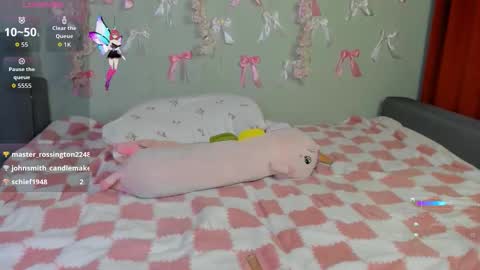 Emily online show from November 20, 2:25 pm