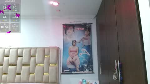 Jeraldine online show from April 2, 11:11 pm