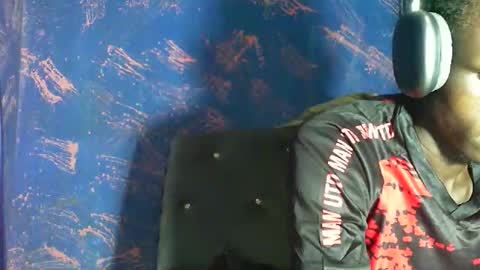 Sunnyblack2 online show from March 26, 8:30 am