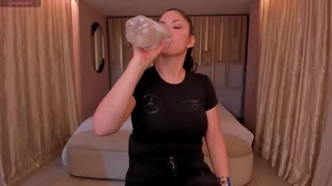 Sunny Rivers online show from February 23, 5:59 pm