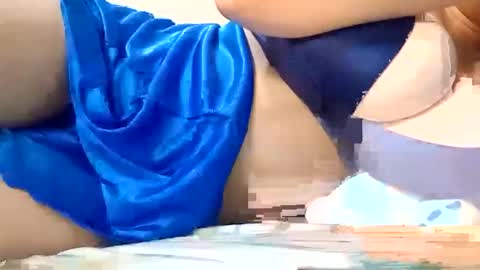 Annie online show from March 4, 7:22 pm