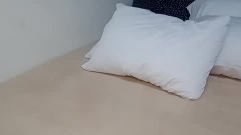 Annie online show from November 21, 6:06 pm