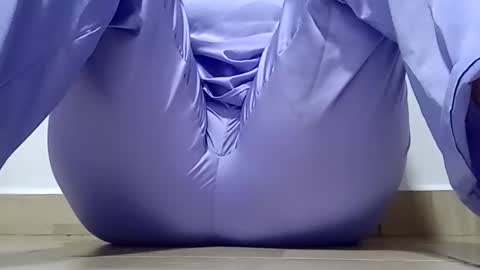 Annie online show from February 13, 10:24 pm