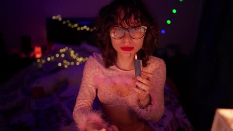 Hella online show from February 21, 4:48 pm