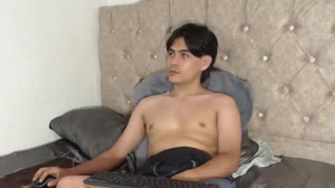 super_cute1 online show from December 1, 4:38 pm