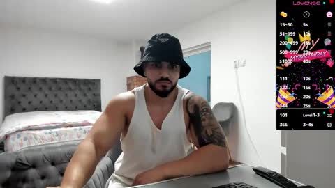 supermanboyxxl online show from November 17, 7:00 am