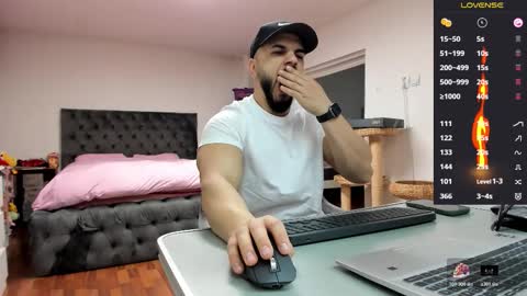 supermanboyxxl online show from March 2, 7:15 am