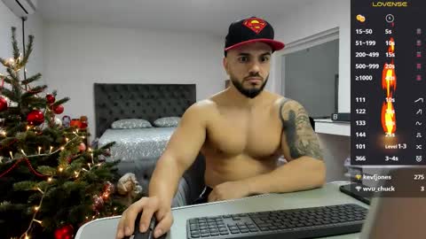 supermanboyxxl online show from December 1, 6:55 am