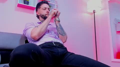 supreme_alpha_ online show from November 27, 9:33 pm