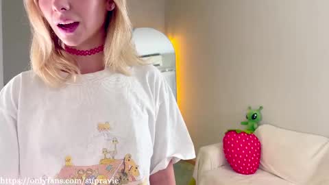 Raven - Ravie online show from September 24, 2:35 pm