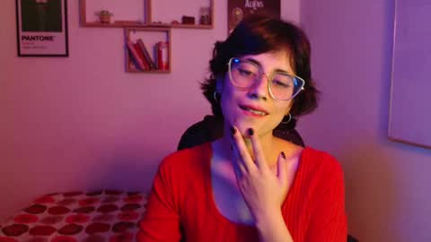 susana_w online show from December 4, 3:53 am