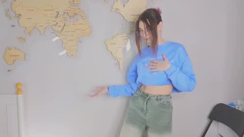 susannahtrojahn online show from February 5, 12:31 pm