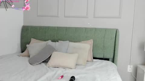 Amelia  online show from March 3, 12:34 pm