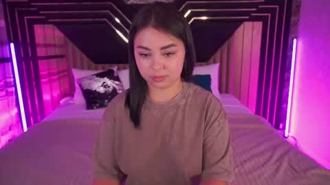 Susie online show from June 29, 7:57 pm