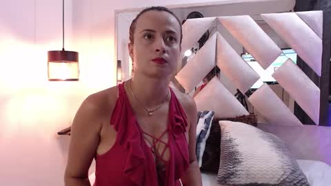 Sussana online show from February 12, 7:39 pm