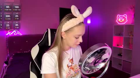 Jessica online show from February 8, 7:17 pm