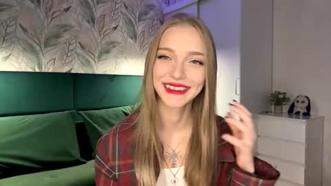 Jessica online show from October 24, 5:03 pm