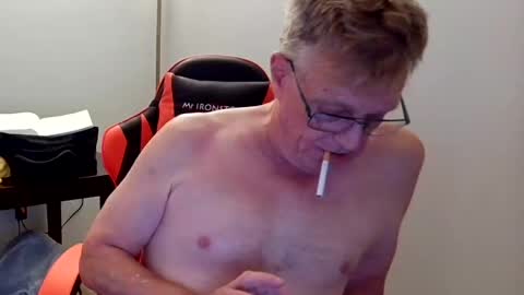 suttond4858 online show from December 5, 6:45 am