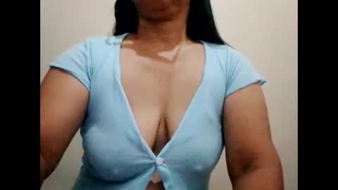 suzzie_hot online show from February 20, 8:58 pm
