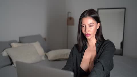 Dorothea online show from November 19, 9:46 pm